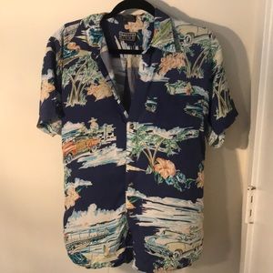 Vintage Hawaiian bowling shirt
